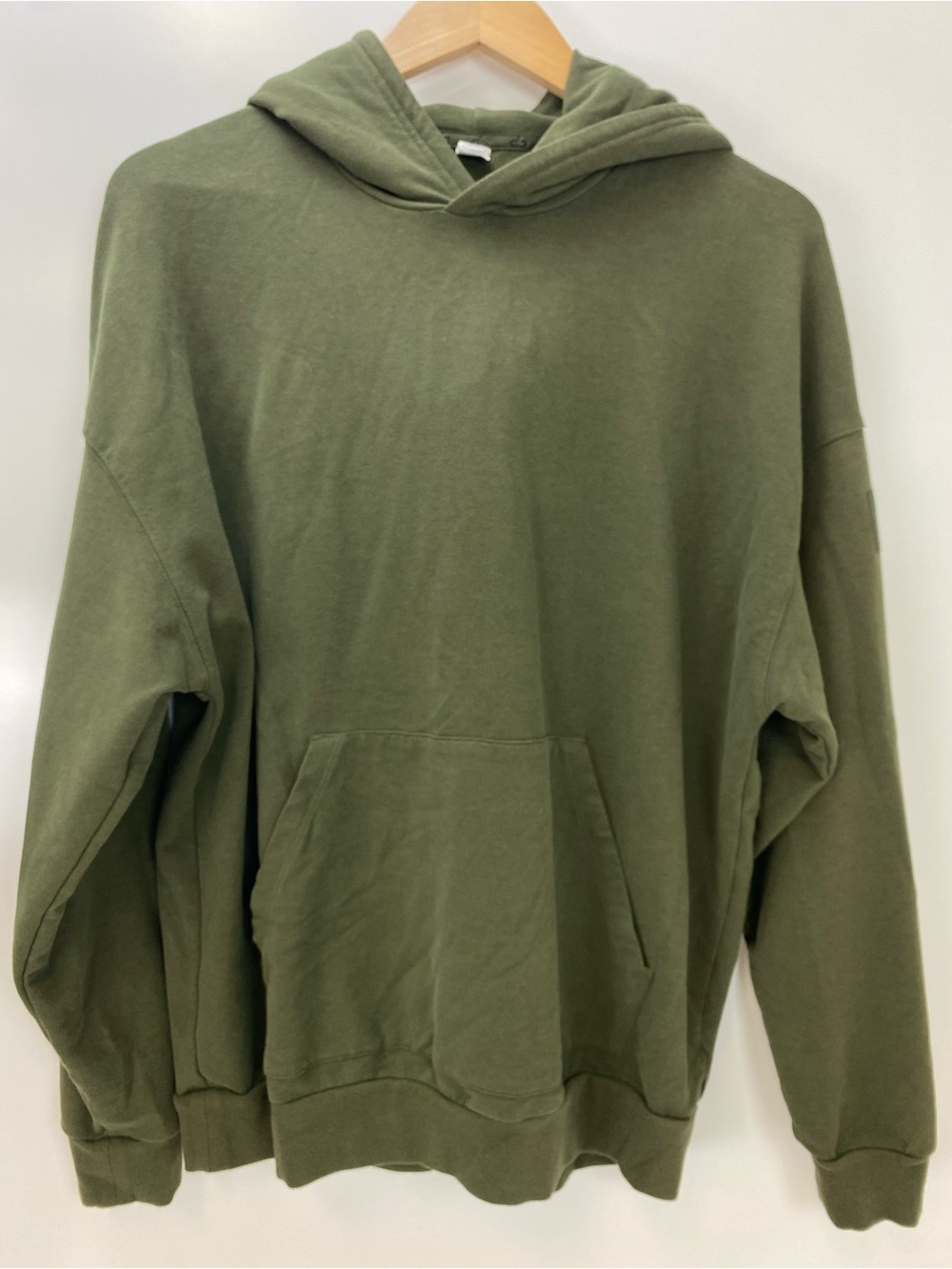 ALO Yoga Men's Olive Hooded Sweatshirt